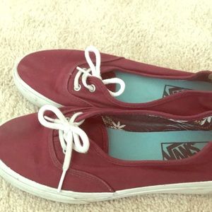 Burgundy Vans size 6